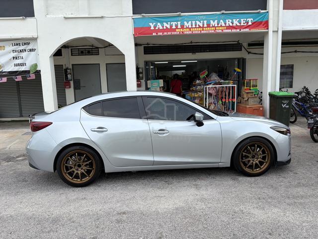 2017 Mazda 3 2.0 SEDAN HIGH SKYACTIV (CKD) MY2014 - 3