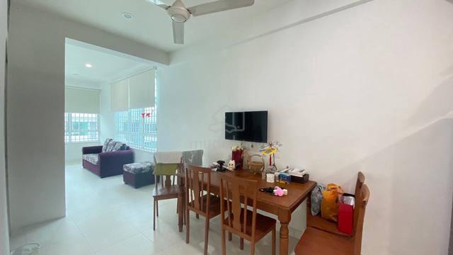 Akademik Suite 1