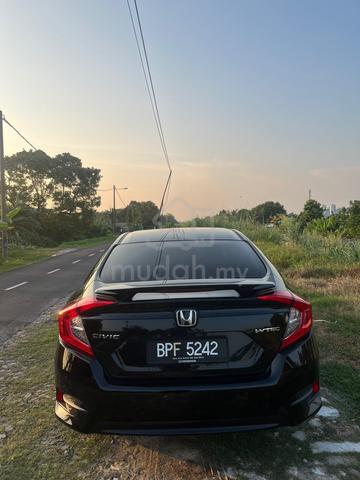 2017 Honda CIVIC 1.8 S I-VTEC (A) - 4