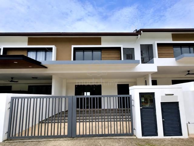 M Panora [ Rawang ] | 22' x 70' | Build Up 1,560sqft | 4R 3B 1