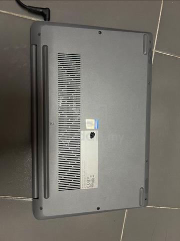 Laptop - photo 2 of 6