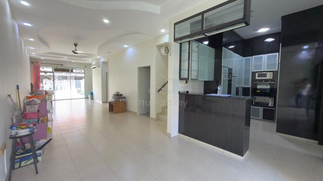 Taman Nusa Idaman Nusajaya Fully Renovated Condition Unit 1