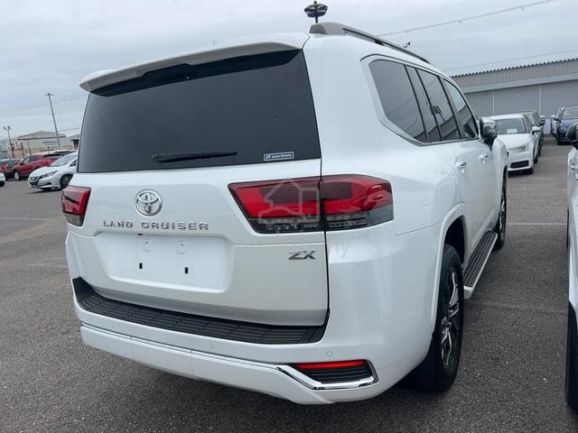 2023 Toyota LANDCRUISER 3.5 ZX (A) - 2