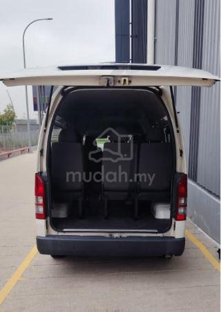 2016 Toyota HIACE 2.5 - 5