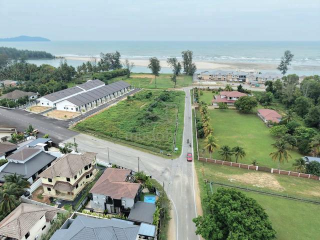 Banglo Corner Lot Balok Pantai | View Cantik 1