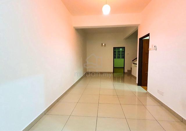 Solok Gangsa 3 Storey Terrace 3407sqft Renovated Jelutong 1