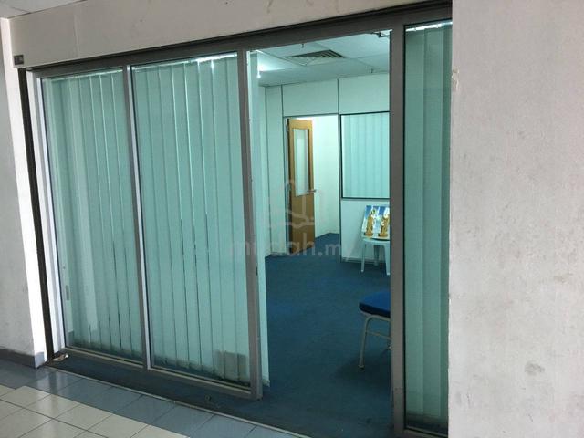 Office Unit for Sale in Paragon Point Shopping Center Ampang 1