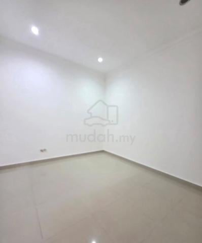 Kepong Taman Ehsan single Storey extended unit 1