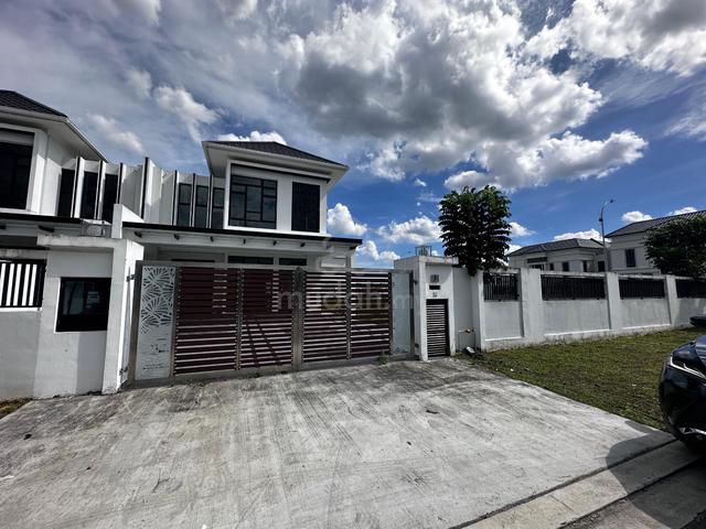 Setia Tropika Corner Lot Double Storey Nearby Kempas Dato Onn 1