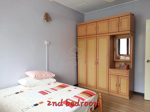 Double storey fully furnished 4