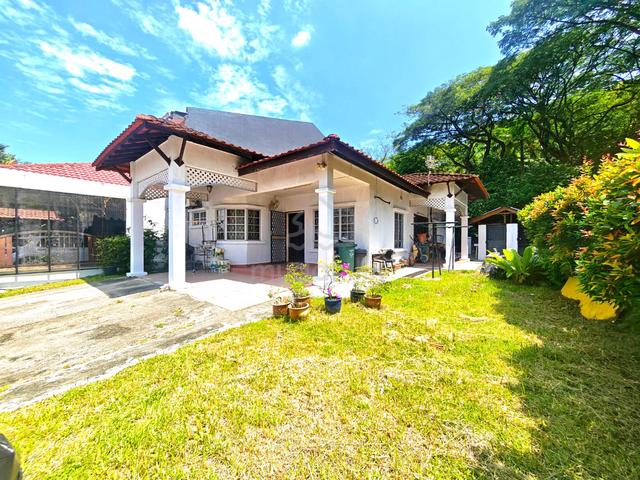 MURAH Single Storey Terrace Corner Lot Alam Damai Cheras KL 1