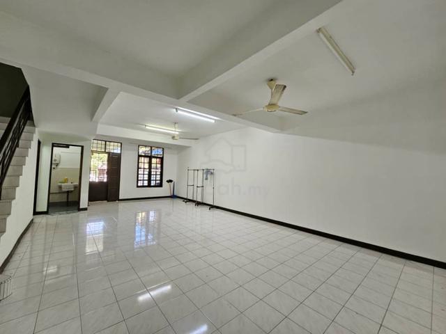 Below Market! Freehold 2 storey house Bukit Beruang Indah Ayer Keroh 1