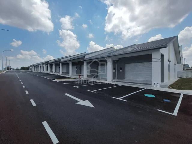 Selesa Indah Skudai Brand New Single Storey Shoplot For Rent 1