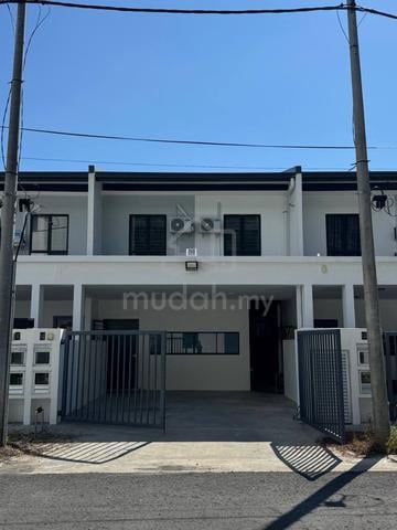 Rimba Hills, Kinarut - 2-Storey Town House 1