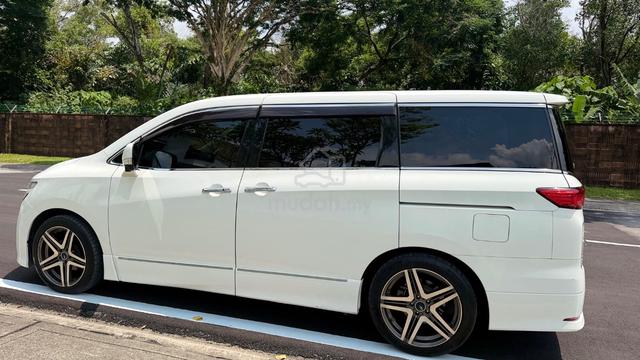 2011 Nissan ELGRAND 3.5 HIGHWAY STAR E52 (A) - 3