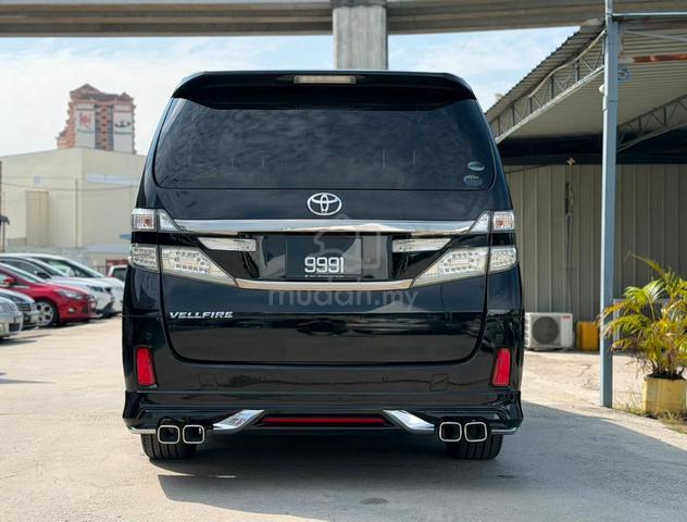 CONVERT AGH30 2013 Toyota VELLFIRE 2.4 Z (A) - 4