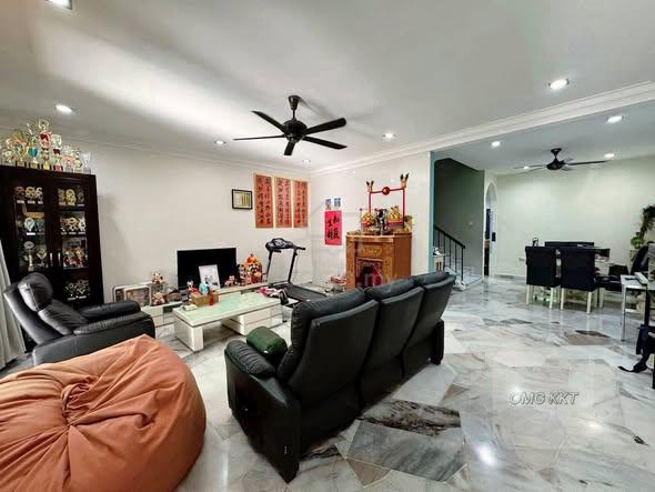 FACING OPEN Batu Belah Klang 2 Storey House 20x70 Backyard Extended FH 1