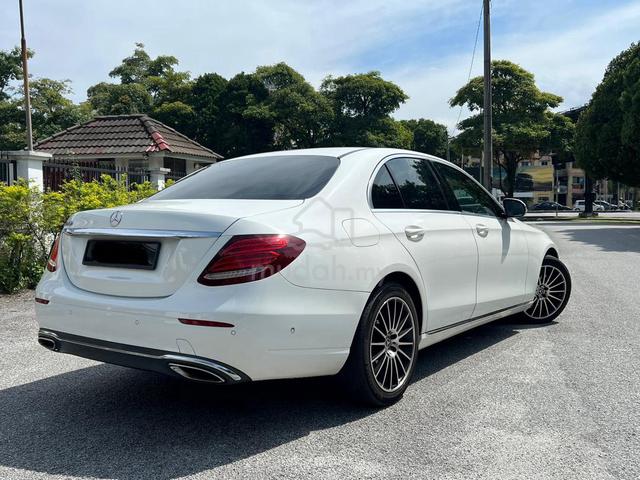 Mercedes Benz E200 2.0 AVANTGARDE BROWN LEATHER - 3