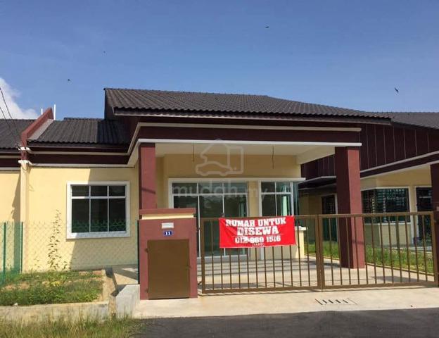 Rumah Taman Gunung Senyum 1