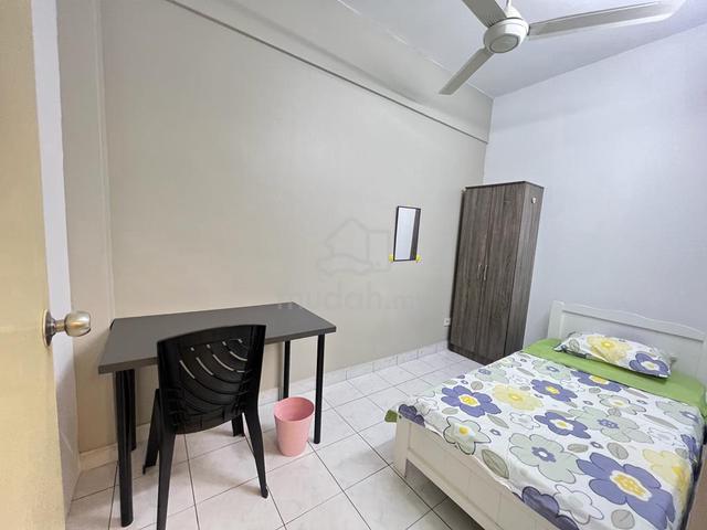 Pelangi Damansara condo blkG FEMALE ROOM MRT Mutiara Damansara 1