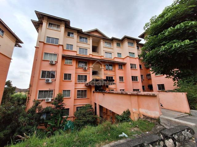 Pangsapuri Astana Alam 2 1