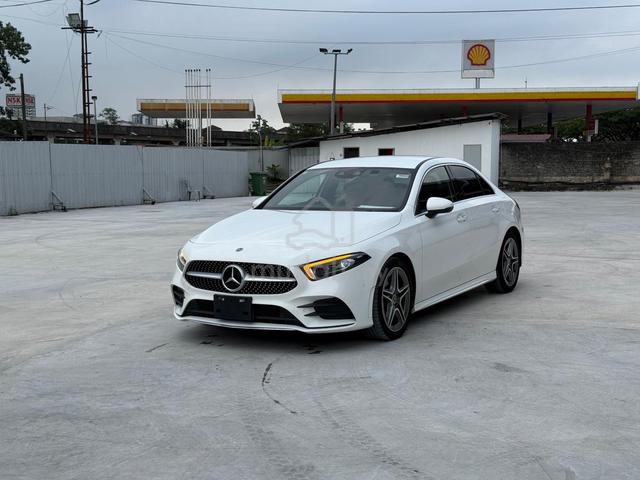 RECON 2021 Mercedes Benz A180 AMG 39k KM 4NEW TYRE - 2