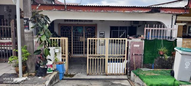 Single Storey Terrace house at Taman Seri Paroi, Seremban for sale 1