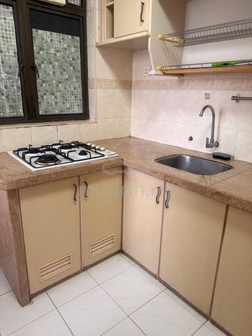 Taman Kristal 1