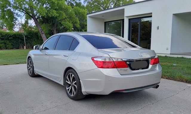 2016 Honda ACCORD 2.0 VTI-L FACELIFT (A)HIGH LOAN - 2