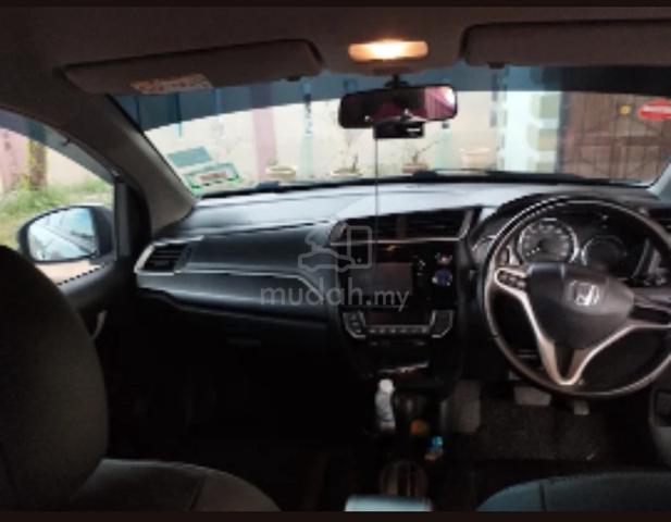 2018 Honda BR-V 1.5 V (A) - 4
