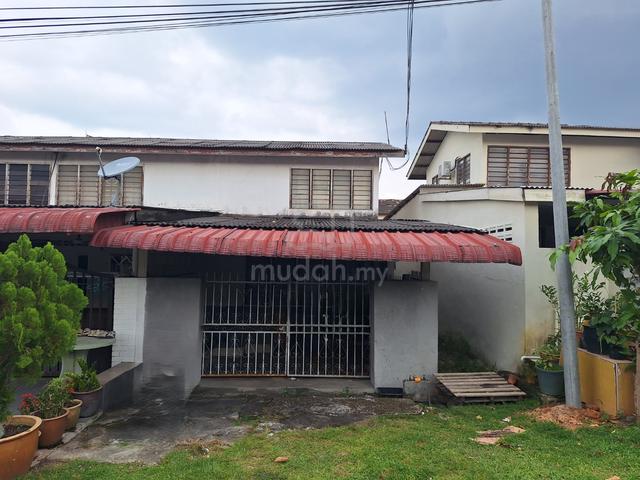 [END LOT] 2 Sty Terrace Tmn Soga Jln Bayas Batu Pahat, NEAR Hospital 1