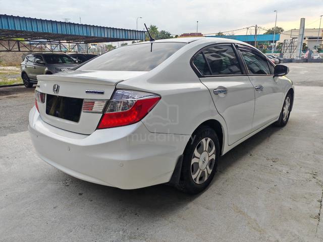 2013 Honda CIVIC 1.5 (HYBRID) (A) - 3