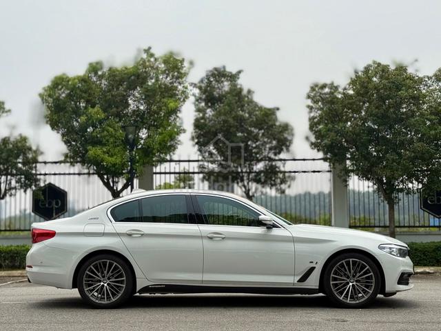 -2018- Bmw 5 SERIES 2.0 30E SPORT G30 (A) - 2
