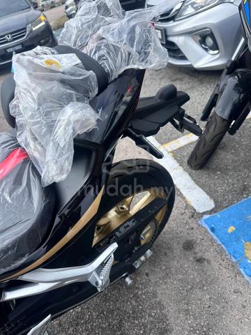 Carousel Image