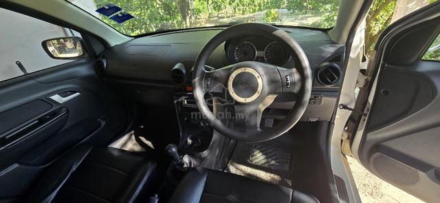 2012 Proton SAGA 1.3 FL EXECUTIVE (M) - 2