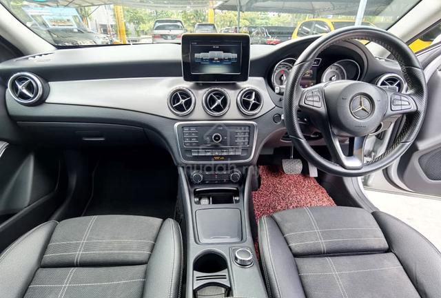 Y2015 Mercedes Benz GLA200 (CBU) 1.6 (A)Macam BARU - 5