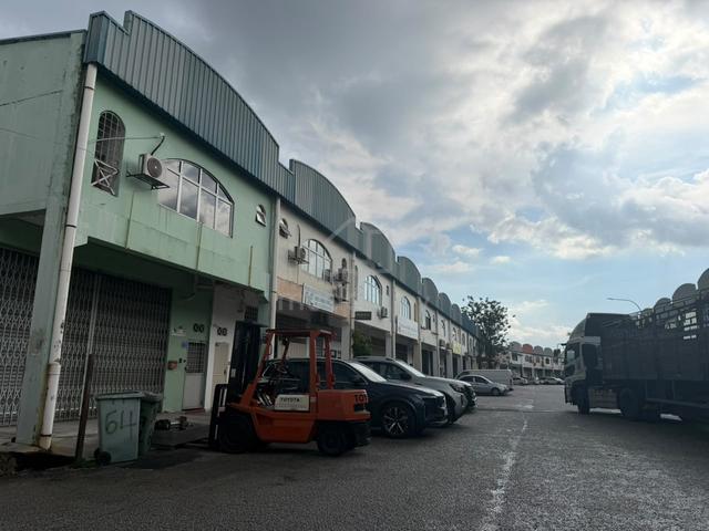 Kepong KIP 1.5 Storey Link Factory For Rent 1