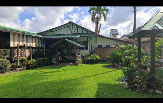 Chalet style house in Ampang  1
