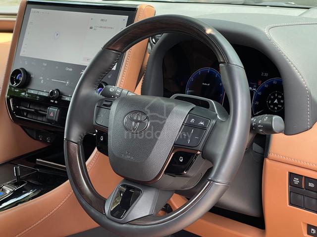 [5A] 4WD SSTEP 2023 Toyota VELLFIRE 2.4 Z PREMIER - 5