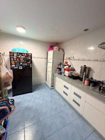 Sri Kenari Apartment 1