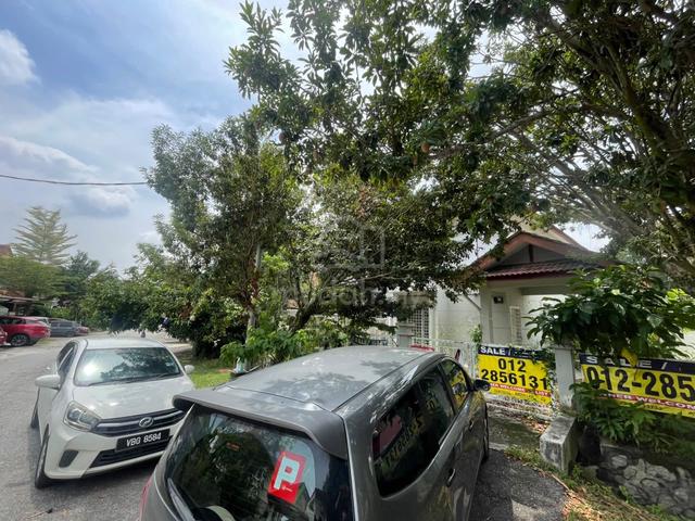 2 Storey Semi-D Cluster End Lot with Extra Land Puncak Alam Near UITM 1