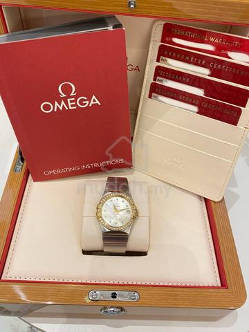 Carousel Image