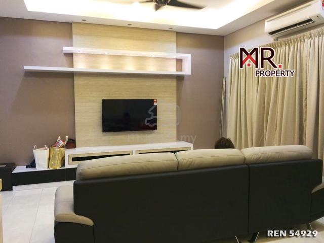 KITCHEN EXTENDED Double Storey Terrace Bandar Laguna Merbok FOR SALE 1