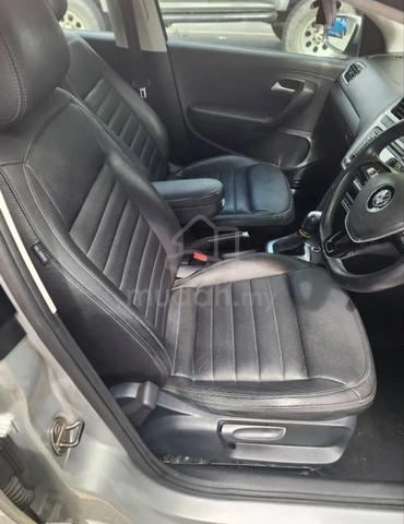 2016 Volkswagen VENTO 1.2 TSI HIGHLINE (A) - 4