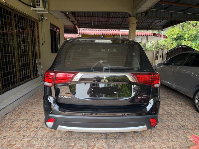 2018 Mitsubishi OUTLANDER 2.0 2.0 AWD ZK (A) - 2