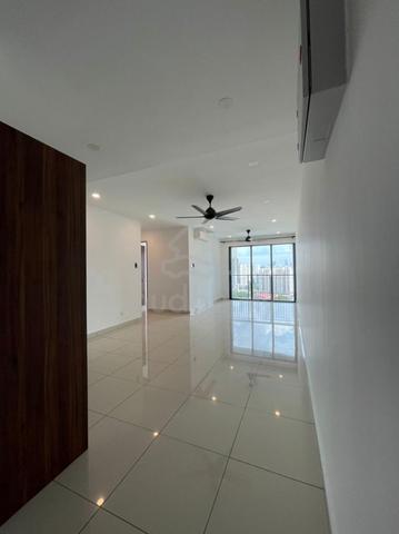 KL Traders Square Residences 1