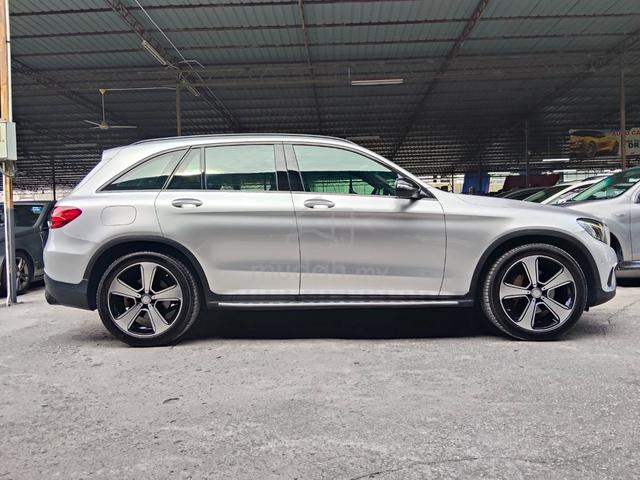 2016 Mercedes Benz GLC250 4MATIC 2.0 (A) - 3