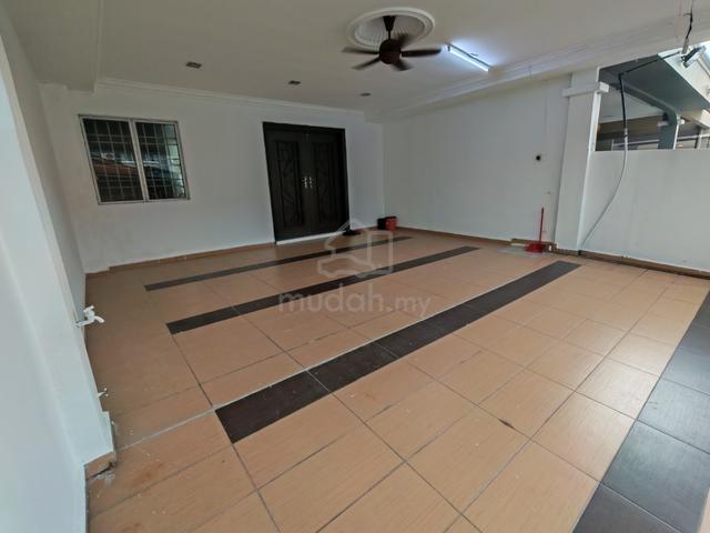 2 Storey Renovated & Extended Good Condition Setia Impian, Setia Alam 1