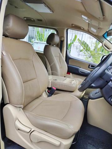 2019 Hyundai GRAND STAREX 2.5 EXECUTIVE PLUS F/LOA - 4