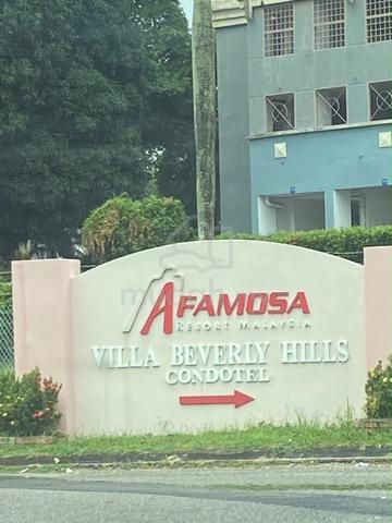 A'Famosa Villa Beverly Hills 1
